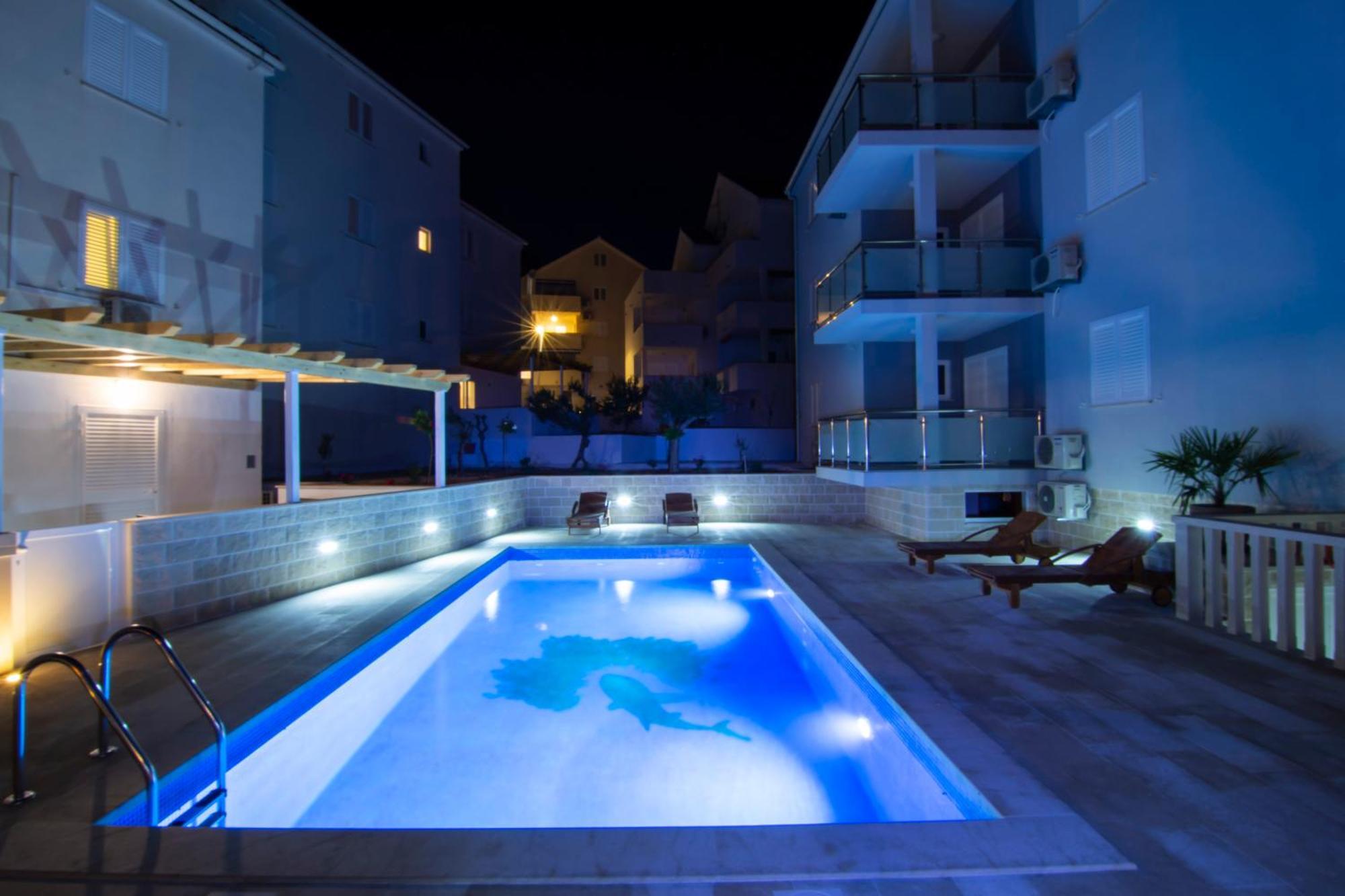 Apartments Sara 3 Bol Exterior foto